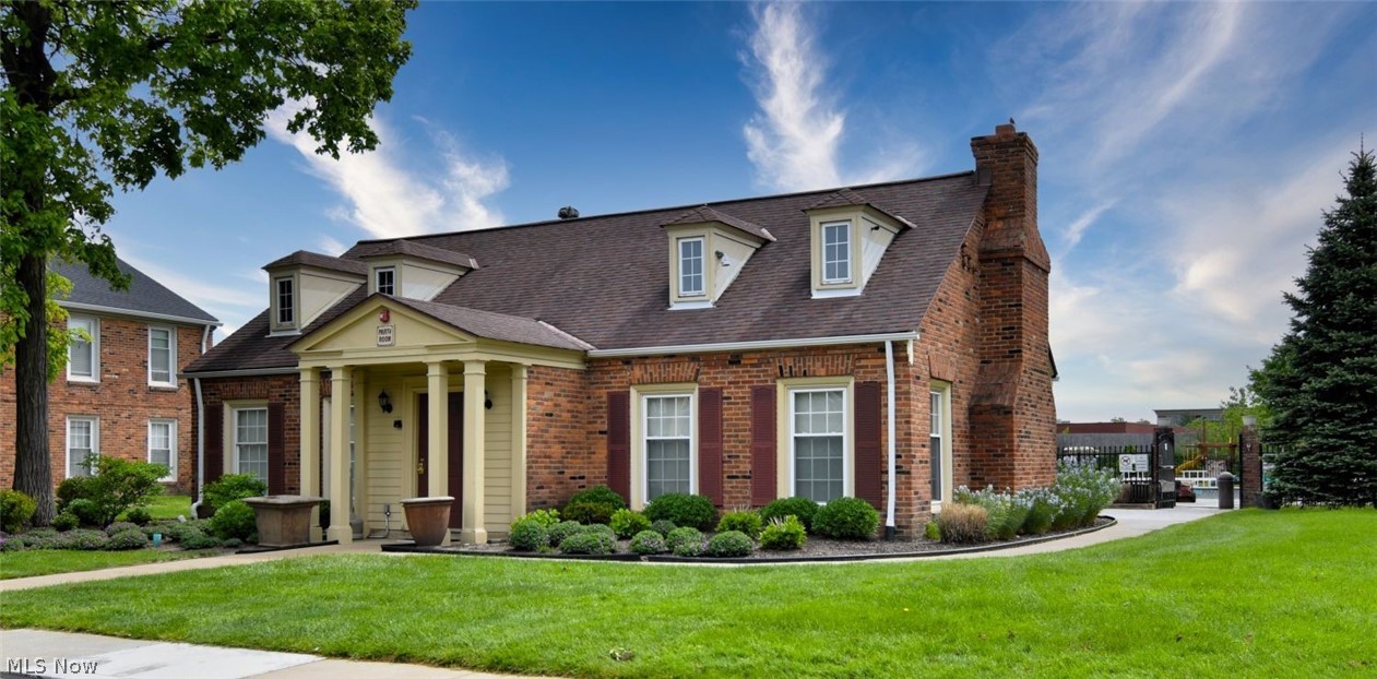 2108 Glouchester Drive Lyndhurst OH 44124