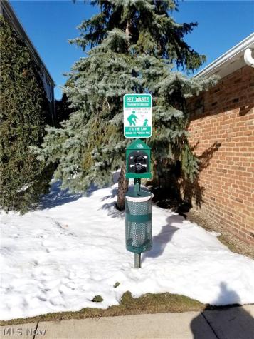 2108 Glouchester Drive Lyndhurst OH 44124