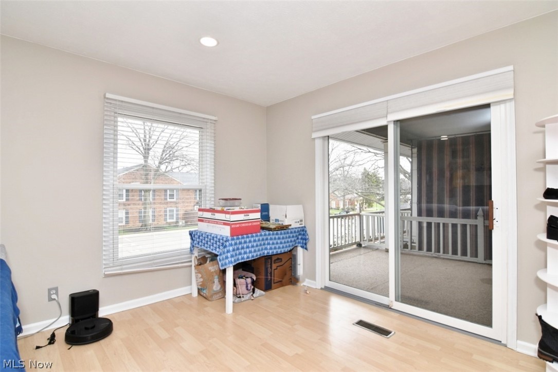 2108 Glouchester Drive Lyndhurst OH 44124
