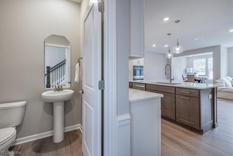 1616 Merlot Lane Westlake OH 44145