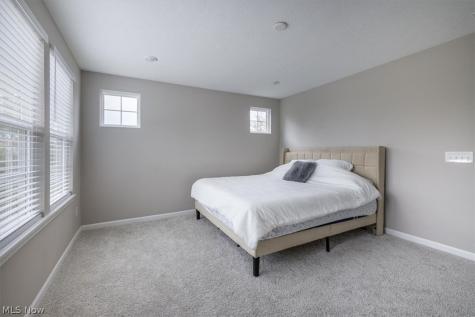 1616 Merlot Lane Westlake OH 44145