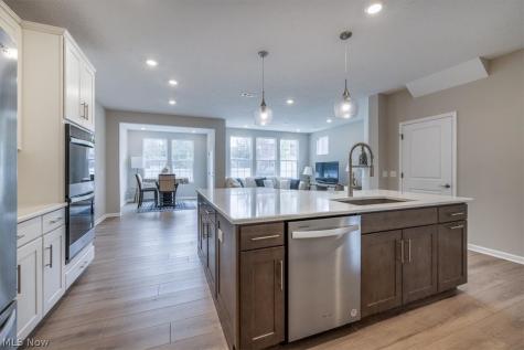 1616 Merlot Lane Westlake OH 44145