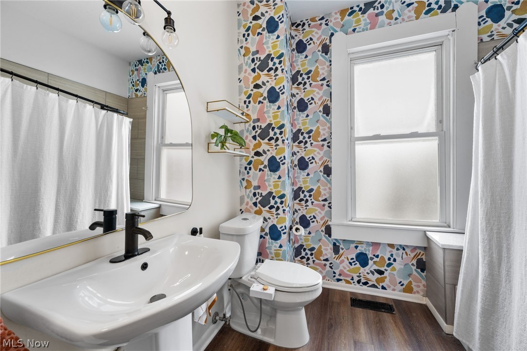 3064 Mabel Court Cleveland OH 44113