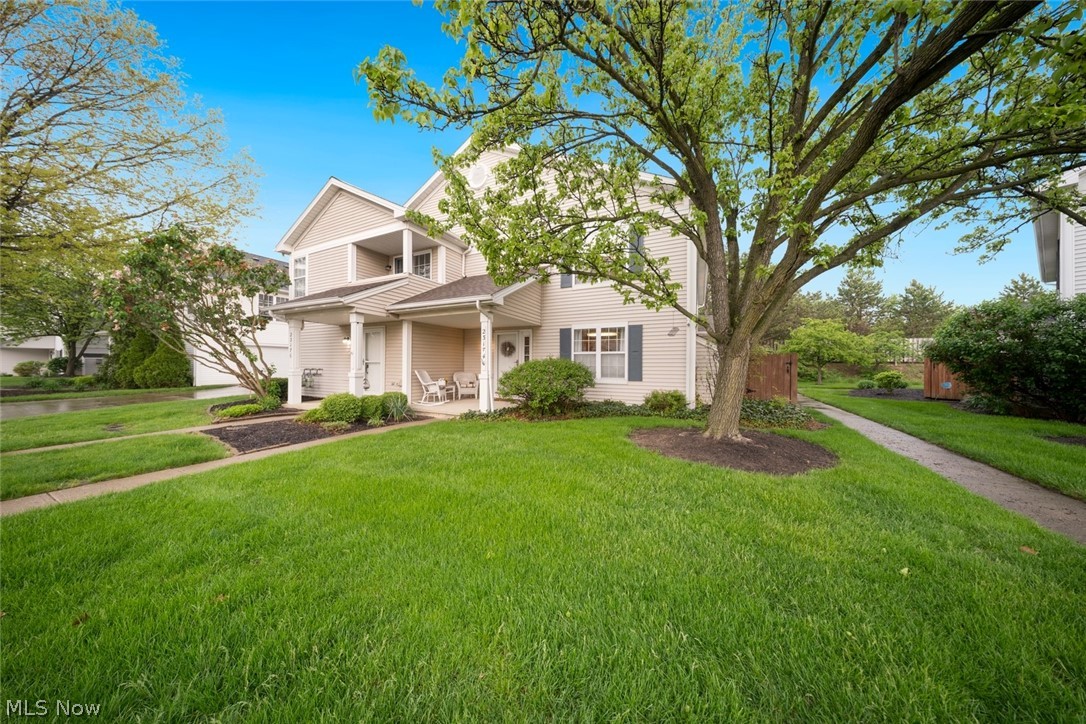 23174 Grist Mill Court Olmsted Falls OH 44138