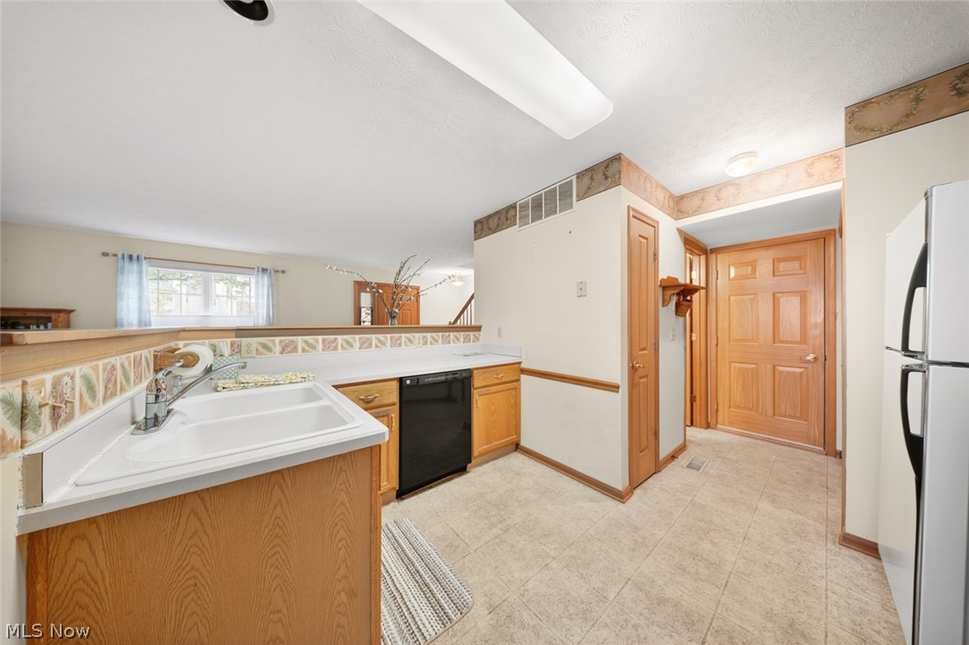 23174 Grist Mill Court Olmsted Falls OH 44138