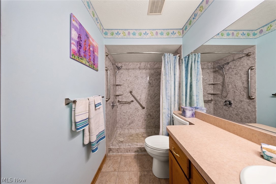 23174 Grist Mill Court Olmsted Falls OH 44138