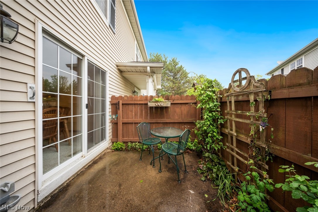 23174 Grist Mill Court Olmsted Falls OH 44138