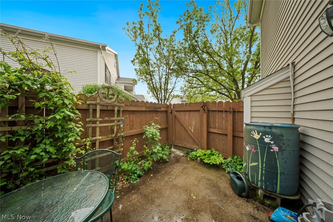 23174 Grist Mill Court Olmsted Falls OH 44138