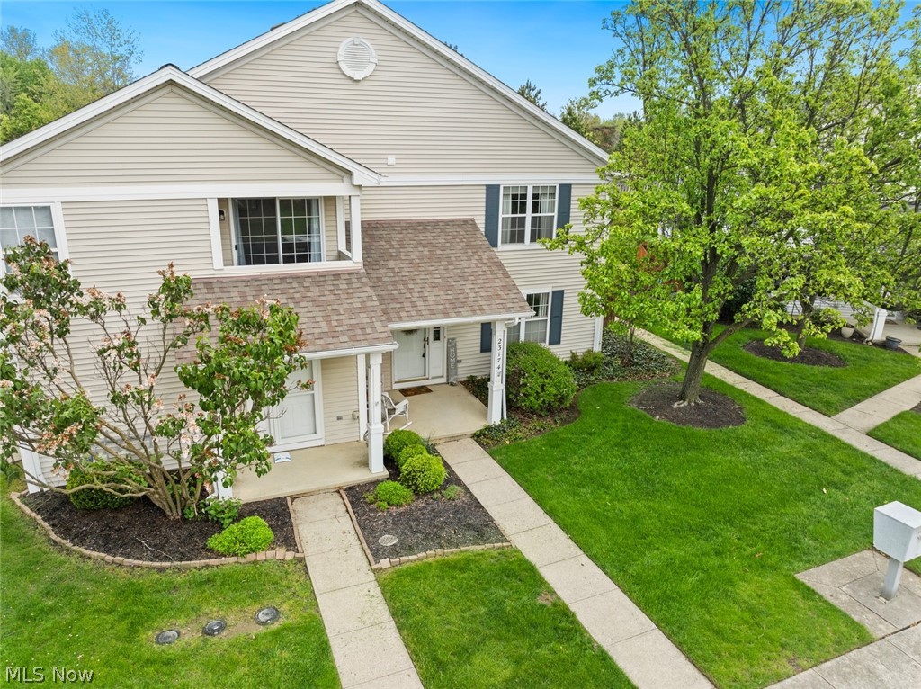 23174 Grist Mill Court Olmsted Falls OH 44138