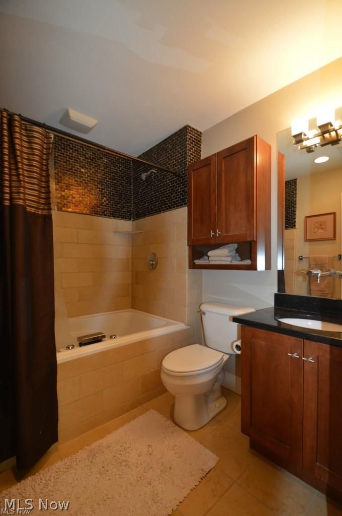 2251 City View Drive Cleveland OH 44113