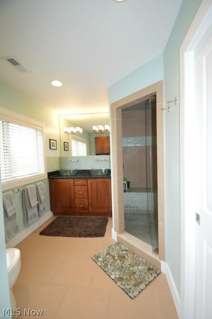 2251 City View Drive Cleveland OH 44113