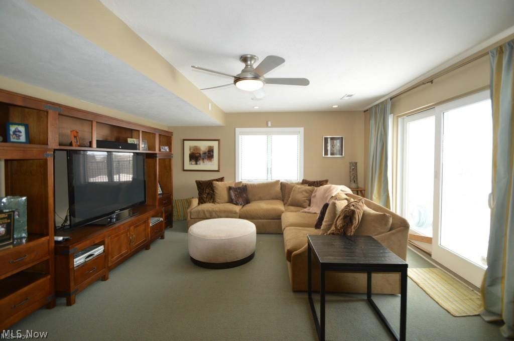 2251 City View Drive Cleveland OH 44113