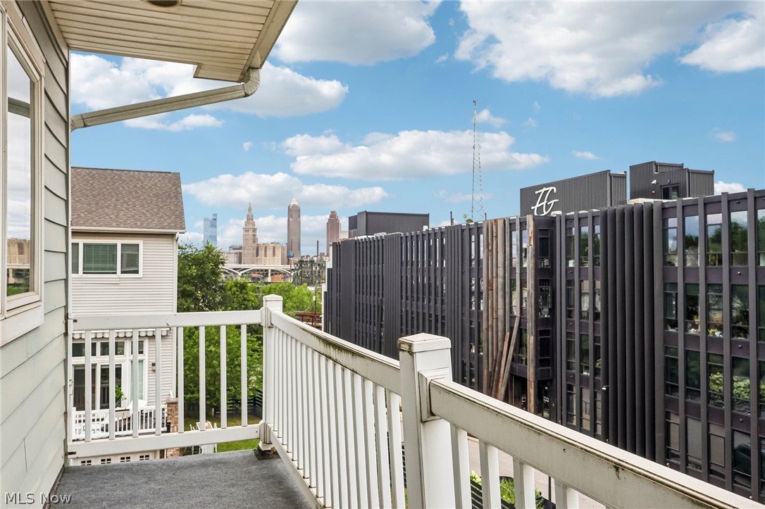 2251 City View Drive Cleveland OH 44113