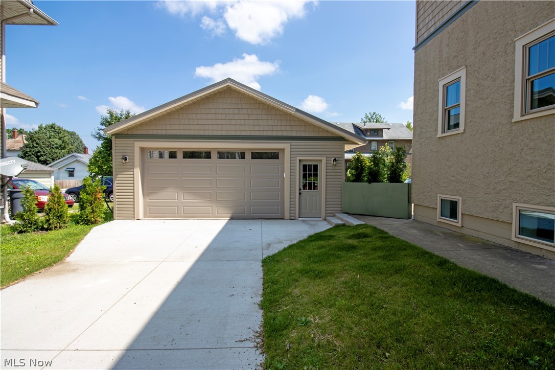 424 S Main Street Orrville OH 44667