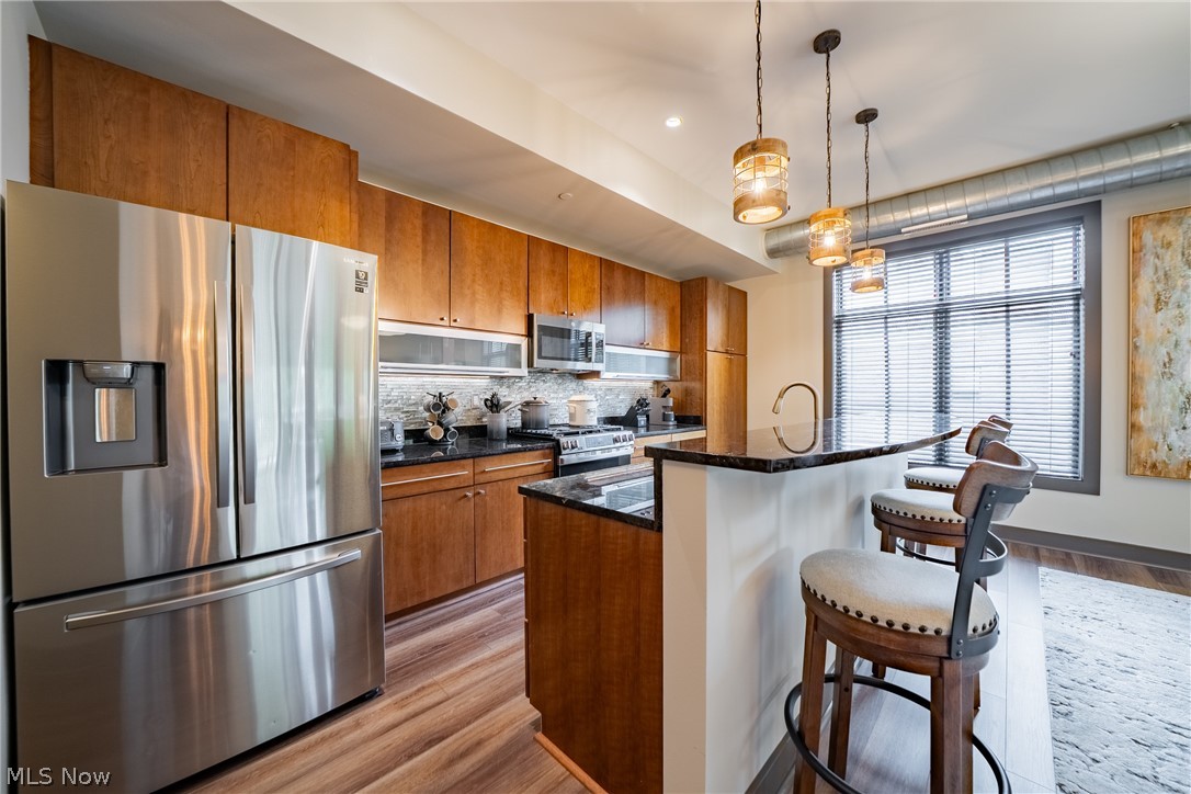 1403 Copper Trace Cleveland Heights OH 44118