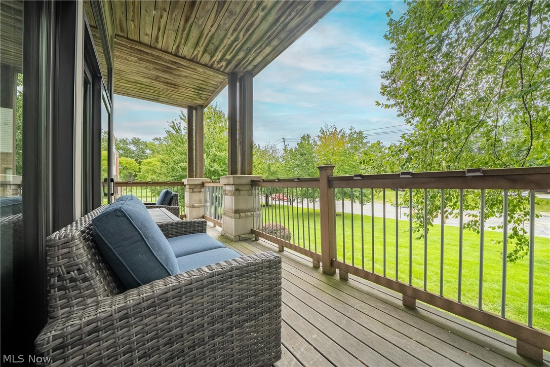 1403 Copper Trace Cleveland Heights OH 44118