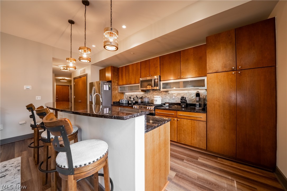 1403 Copper Trace Cleveland Heights OH 44118