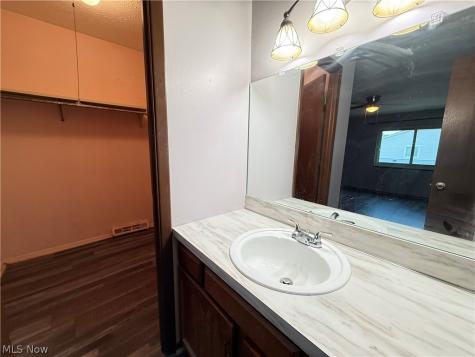 5481 Millwood Lane Willoughby OH 44094