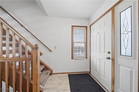 758 Beverly Avenue Canal Fulton OH 44614