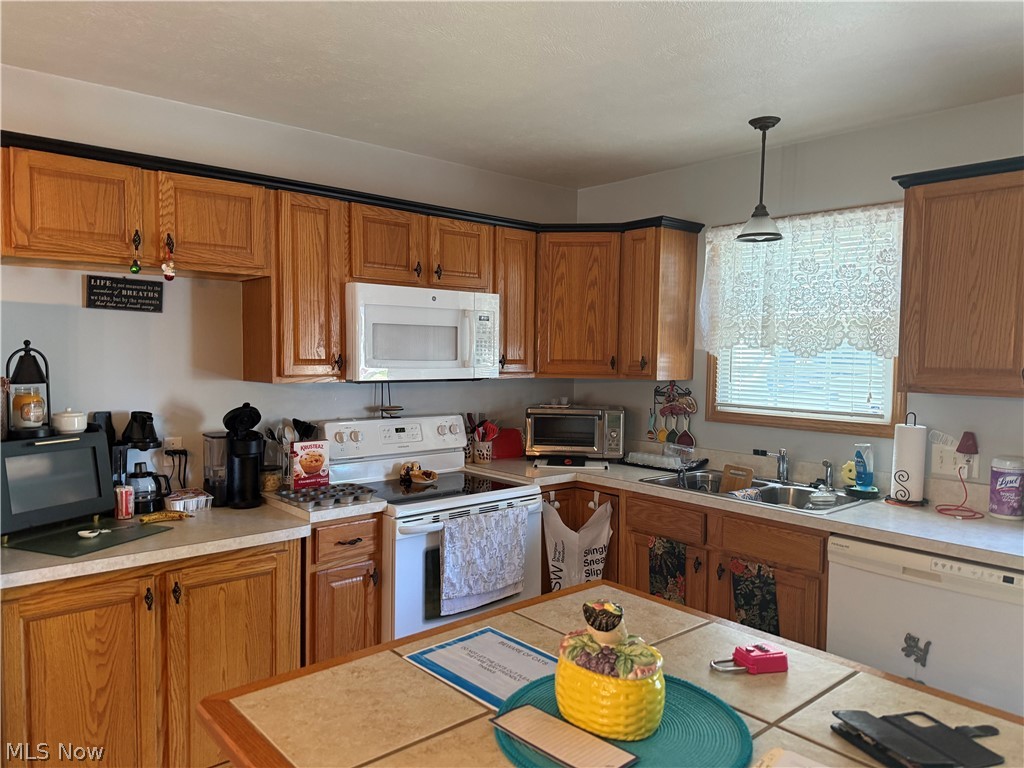 855 Spring Street Conneaut OH 44030