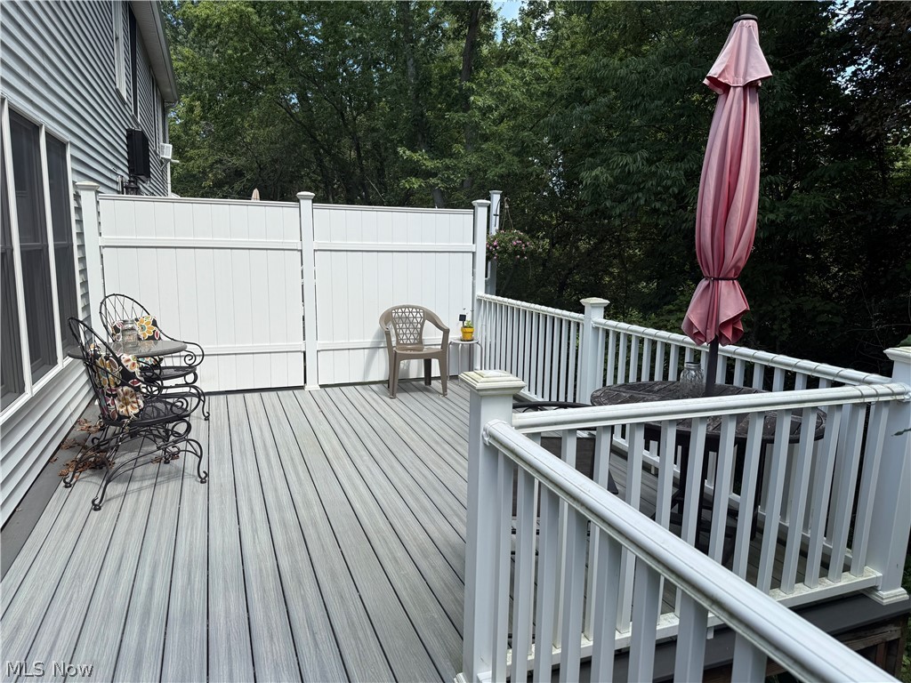855 Spring Street Conneaut OH 44030