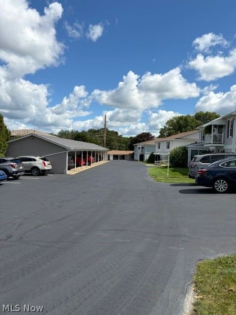 1286 Pembrooke Drive Salem OH 44460