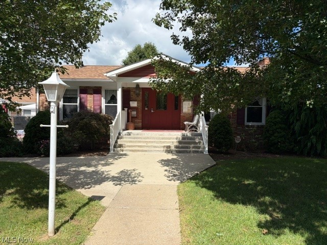 1286 Pembrooke Drive Salem OH 44460