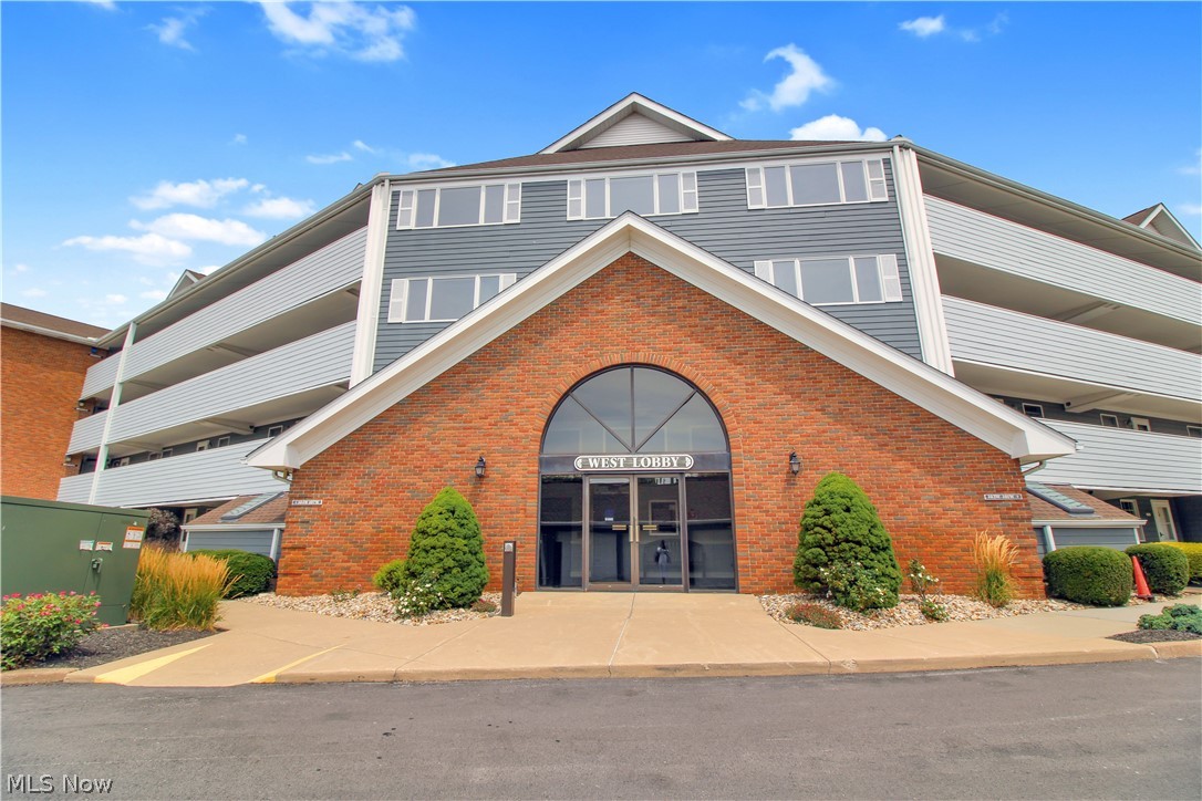 1909 E Harbor Road Port Clinton OH 43452