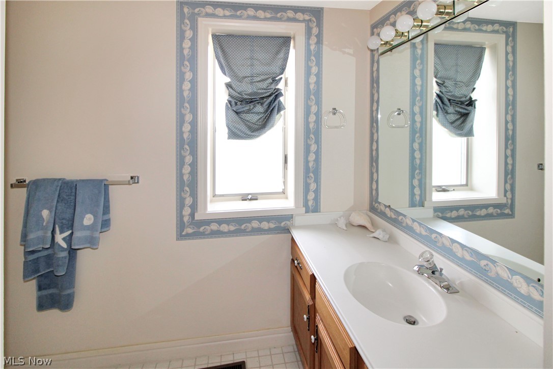 1909 E Harbor Road Port Clinton OH 43452