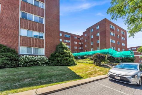 16100 Van Aken Boulevard Shaker Heights OH 44120