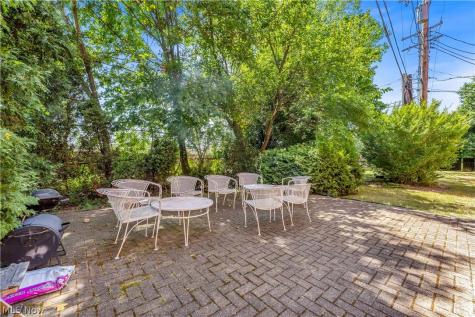 16100 Van Aken Boulevard Shaker Heights OH 44120