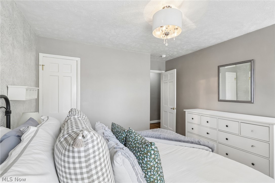 2664 Wooster Road Rocky River OH 44116