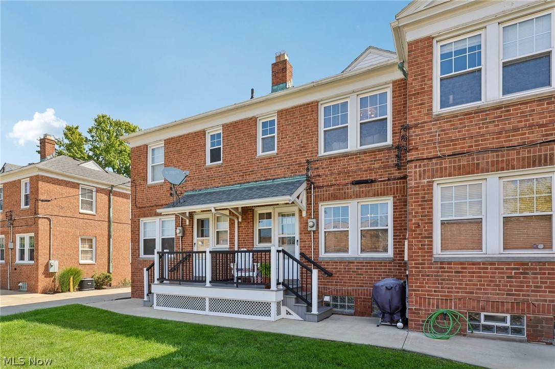 2664 Wooster Road Rocky River OH 44116