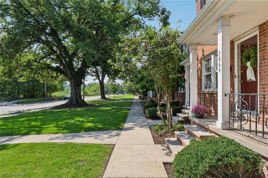 2664 Wooster Road Rocky River OH 44116