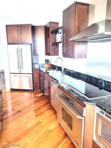701 W Lakeside Avenue Cleveland OH 44113
