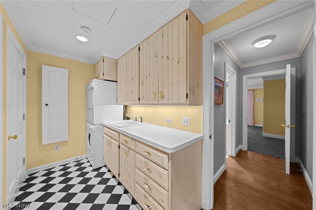 5150 Three Village Drive Lyndhurst OH 44124