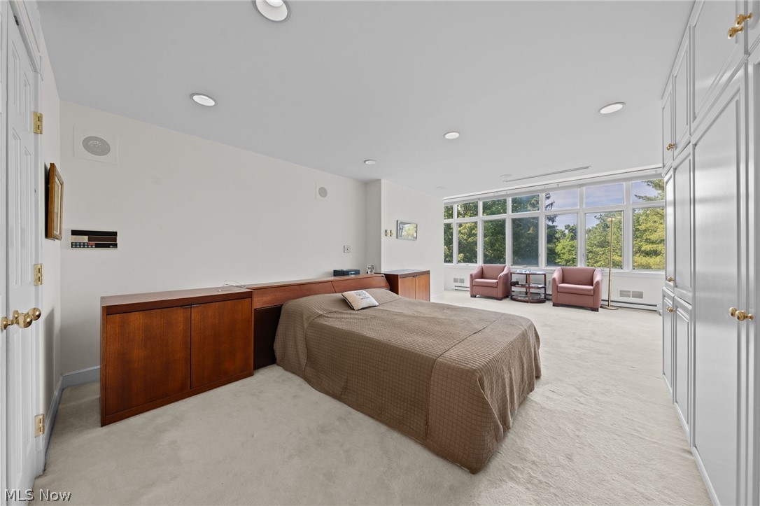 5150 Three Village Drive Lyndhurst OH 44124