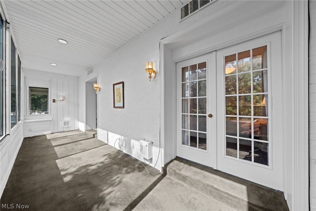 5150 Three Village Drive Lyndhurst OH 44124