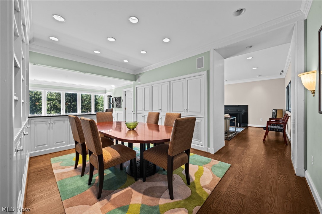 5150 Three Village Drive Lyndhurst OH 44124
