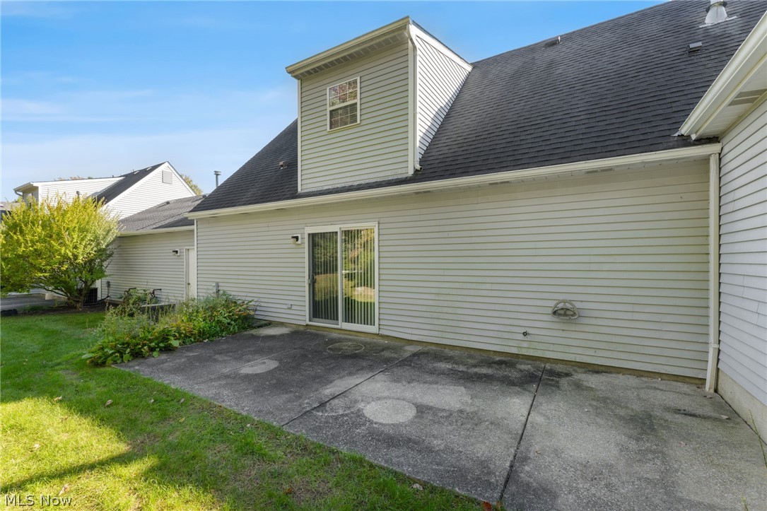 75 Dover Place Lane Northfield Center OH 44067