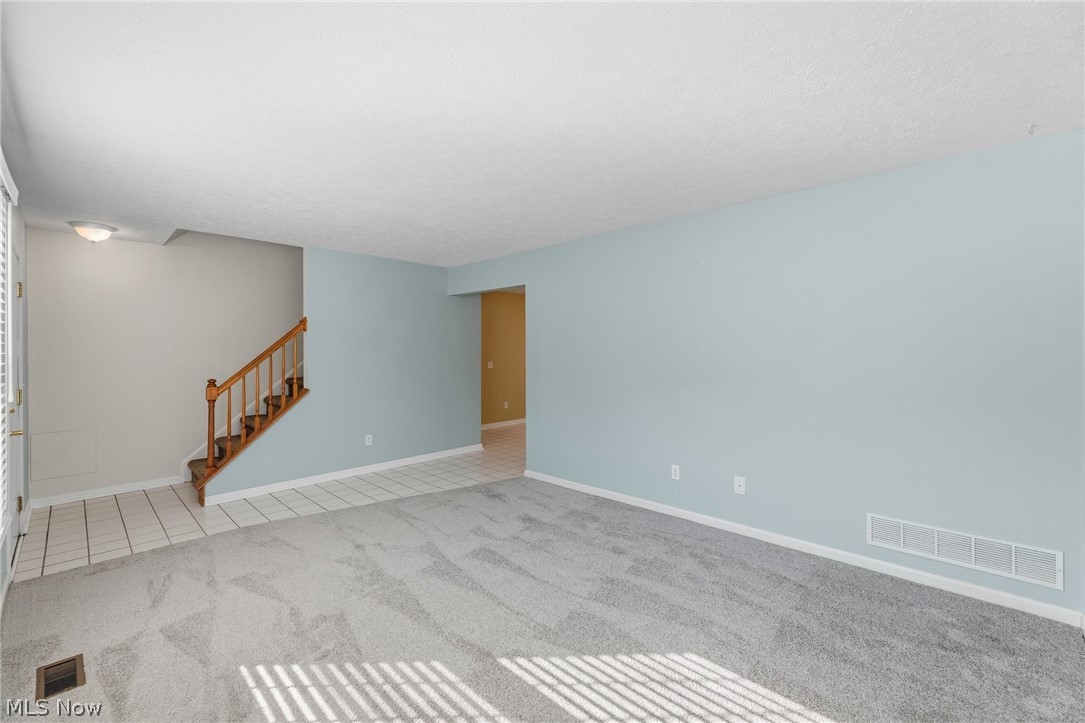 75 Dover Place Lane Northfield Center OH 44067