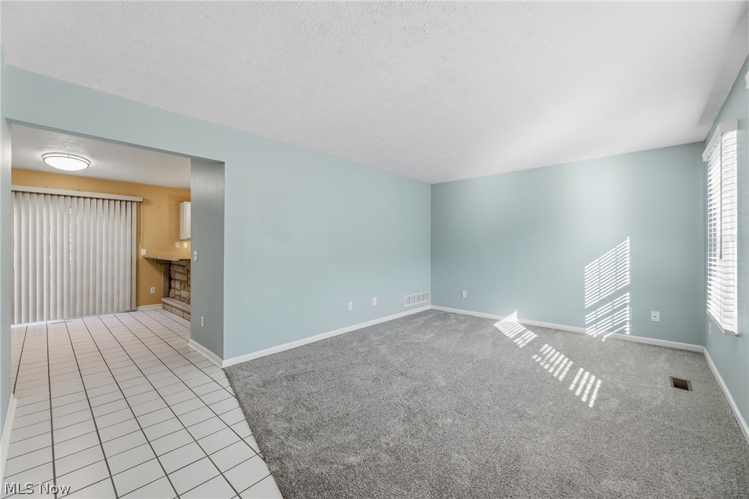 75 Dover Place Lane Northfield Center OH 44067