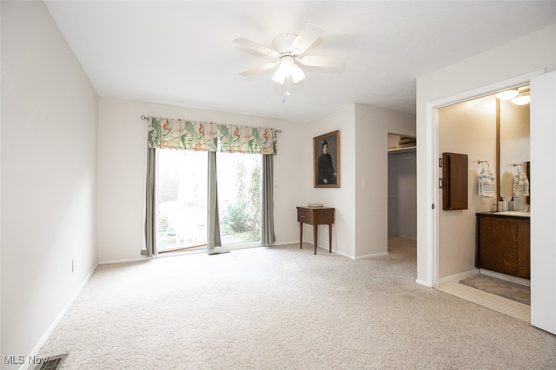 4863 White Pine Way North Ridgeville OH 44039