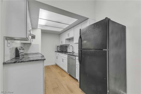 2999 S Bay Drive Westlake OH 44145