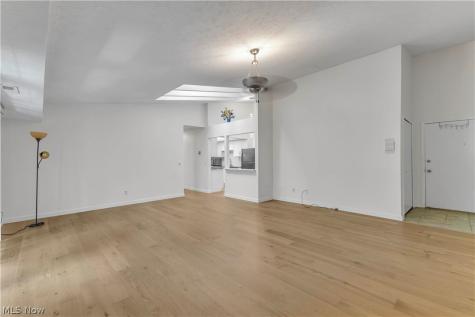 2999 S Bay Drive Westlake OH 44145