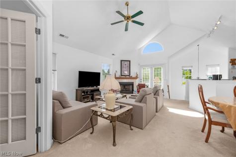 192 Vista Court North Olmsted OH 44070