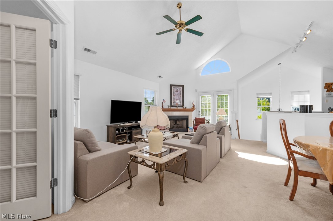 192 Vista Court North Olmsted OH 44070