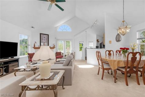 192 Vista Court North Olmsted OH 44070