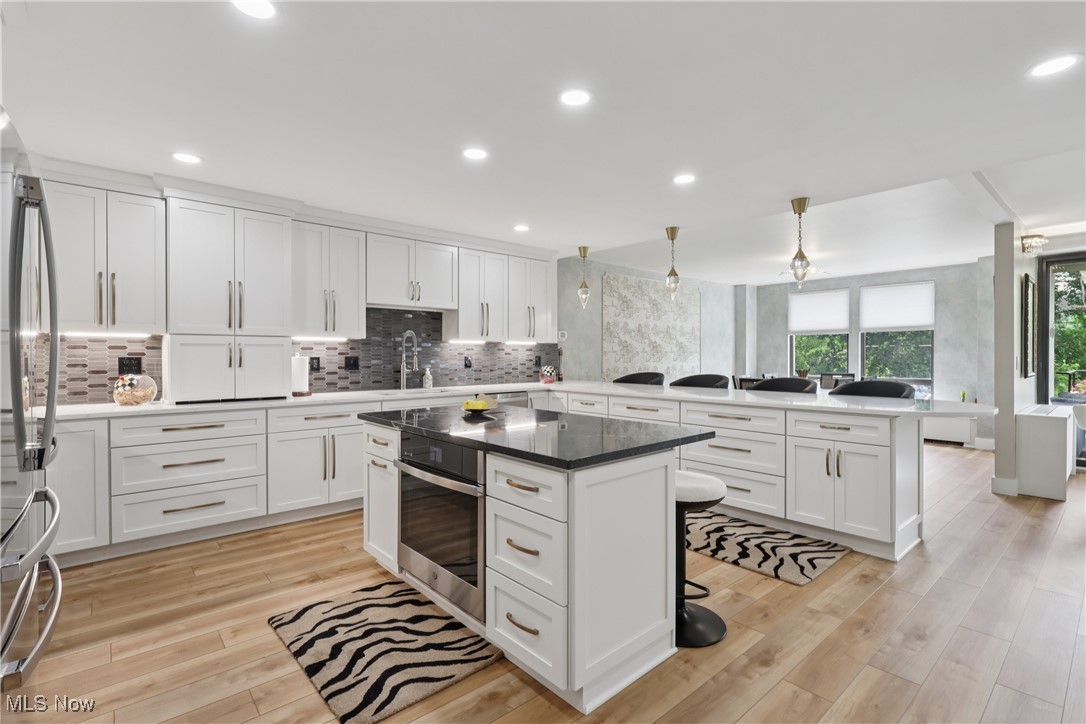 1 Bratenahl Place Bratenahl OH 44108