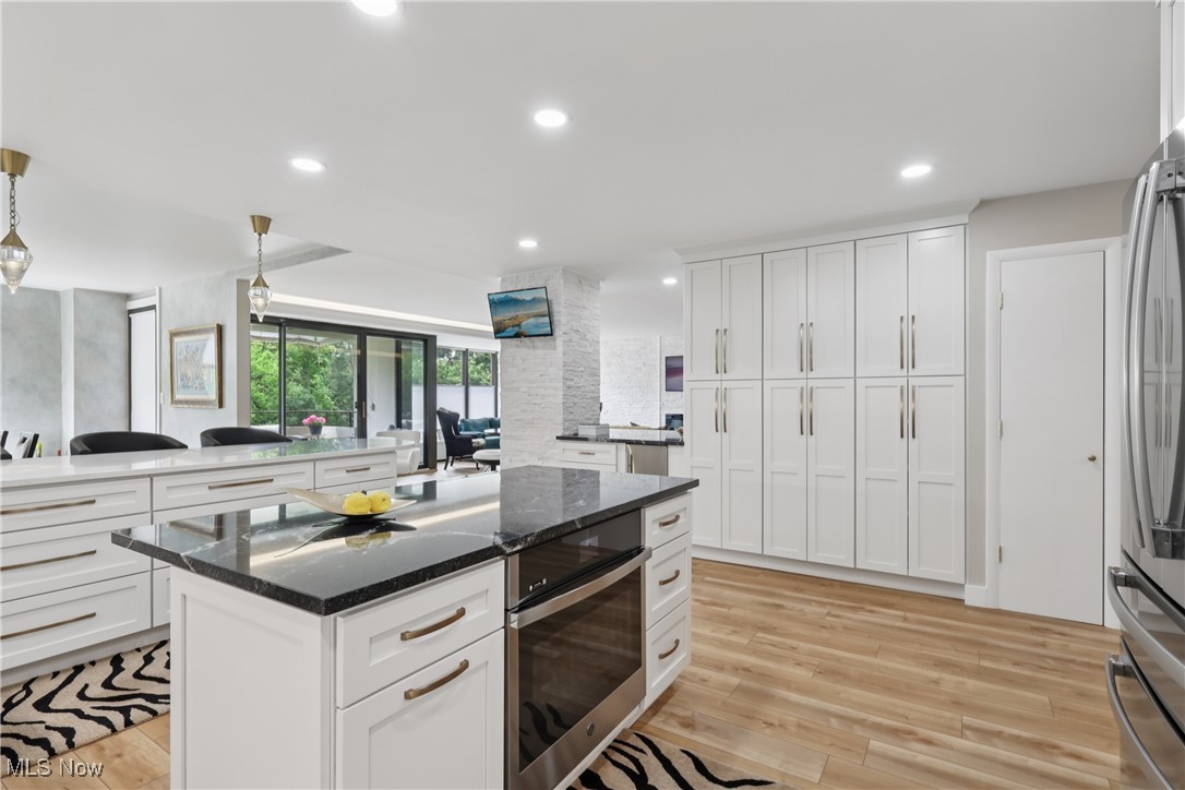 1 Bratenahl Place Bratenahl OH 44108